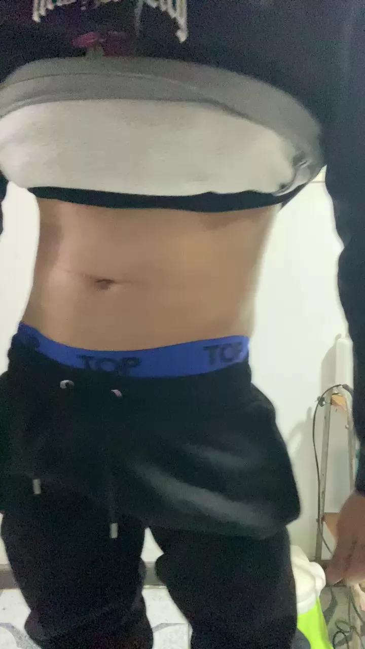 Ambi234 on Cam4 