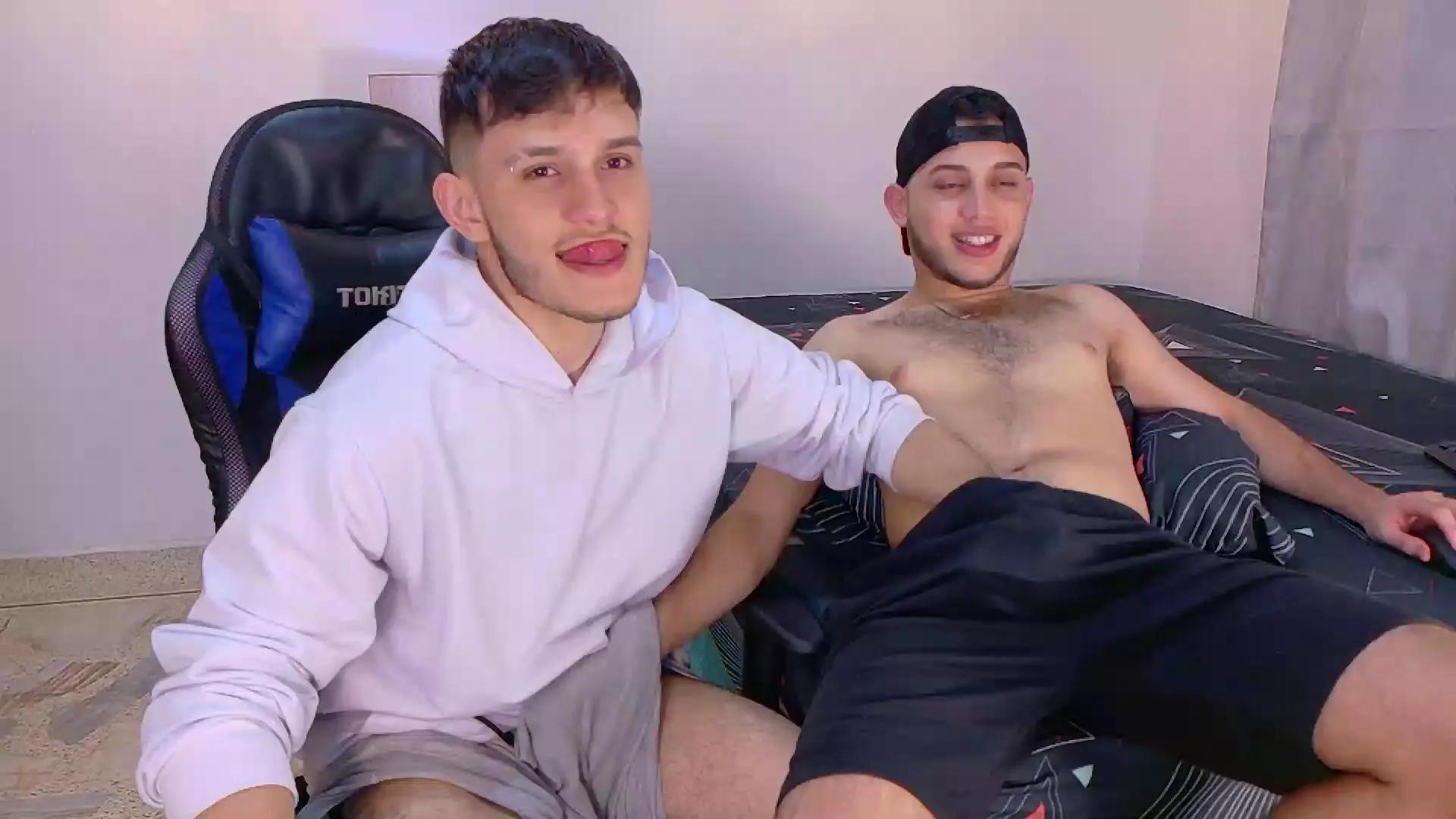 Billyytomy on Cam4 