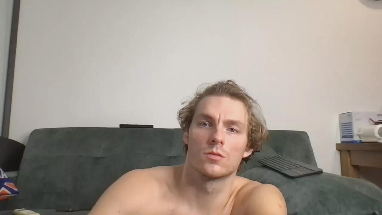 blueyedmonster on Cam4 
