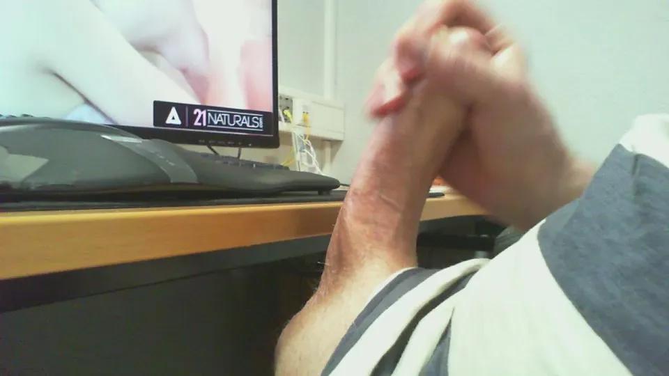 boyxxxl on Cam4 