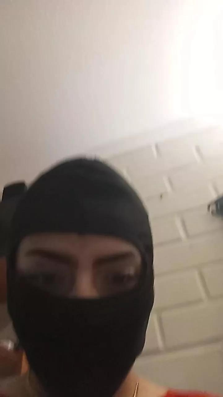 Chicaychinito on Cam4 