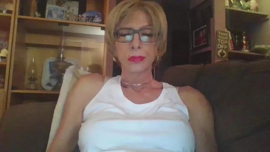 chickinrock on Cam4 