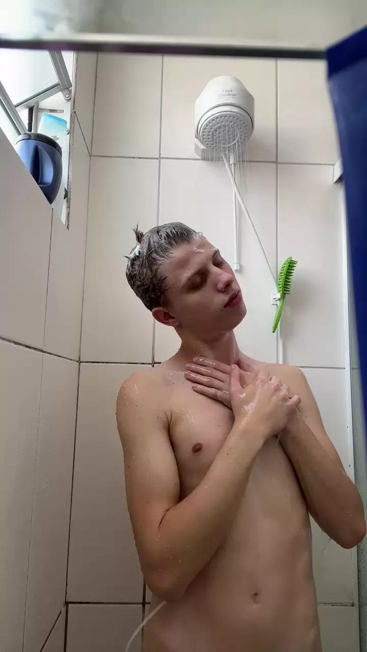 DiegoLoirin on Cam4 