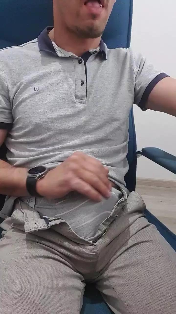 disableman on Cam4 