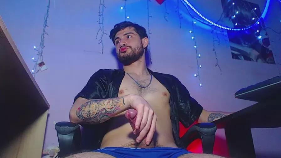 Enzo_latin