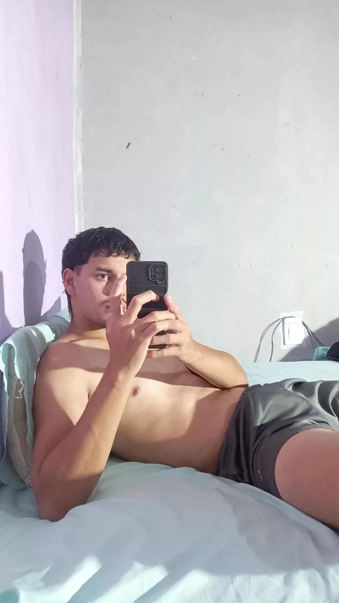 garbeilsrnxxx on Cam4 