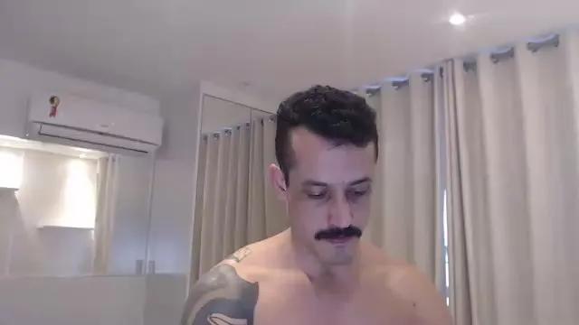 GATOXXLBR on Cam4 