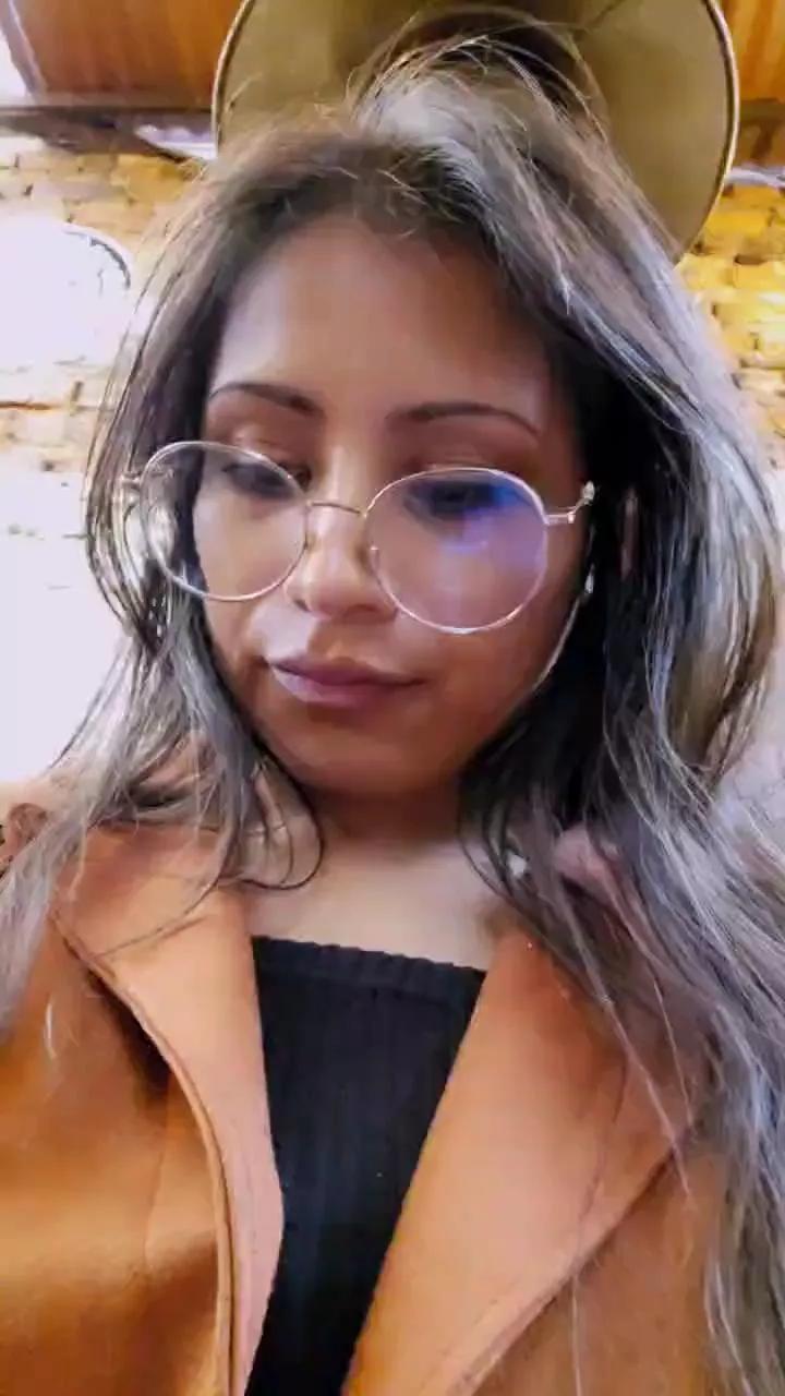 Jade_Zephyra on Cam4 