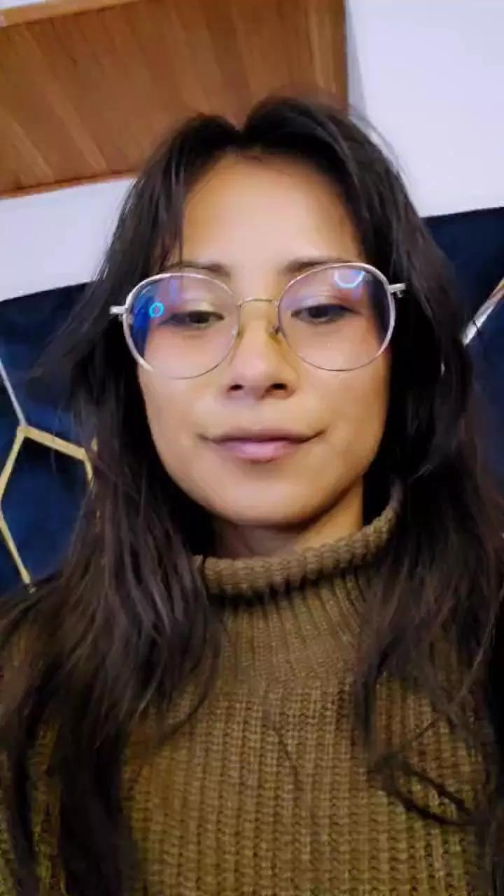 Jade_Zephyra on Cam4 