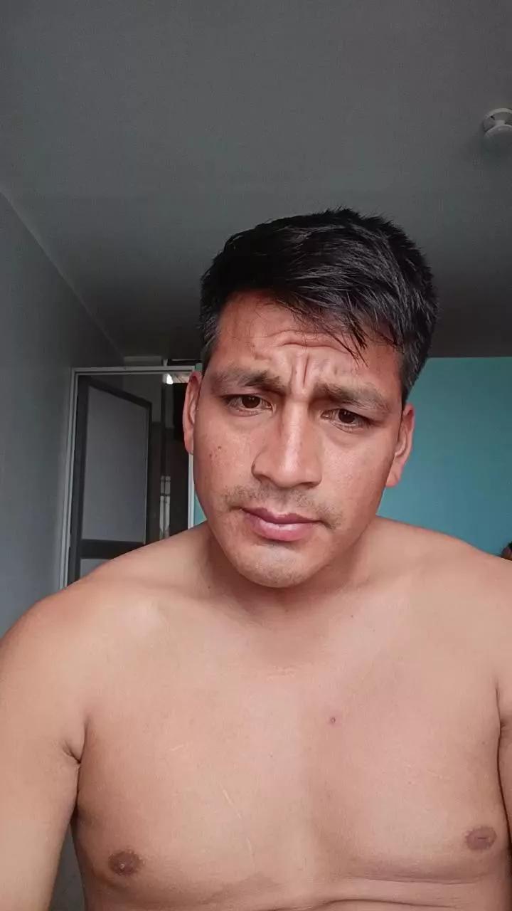 Jugento on Cam4 