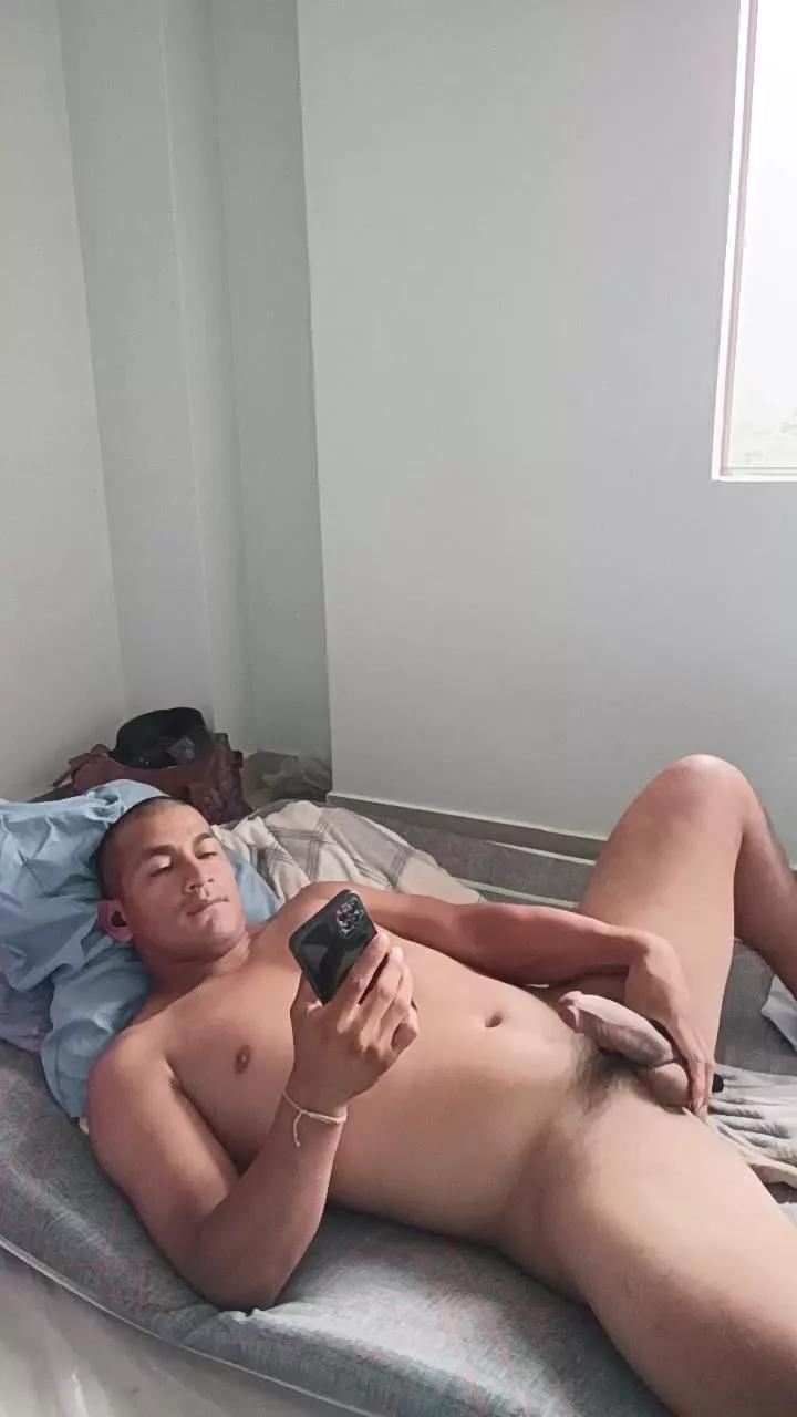 Jugento on Cam4 