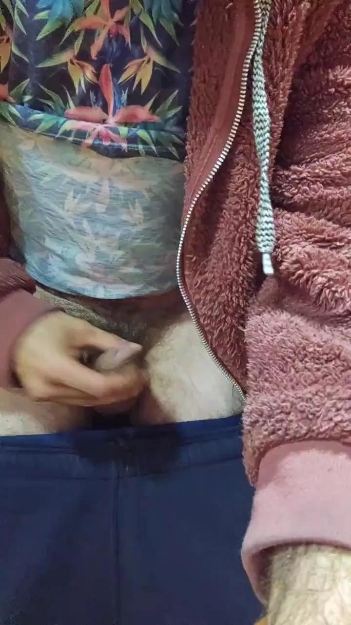 Kristopher35 on Cam4 