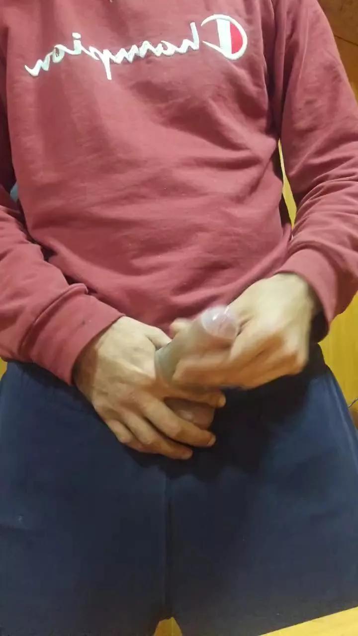 Kristopher35 on Cam4 