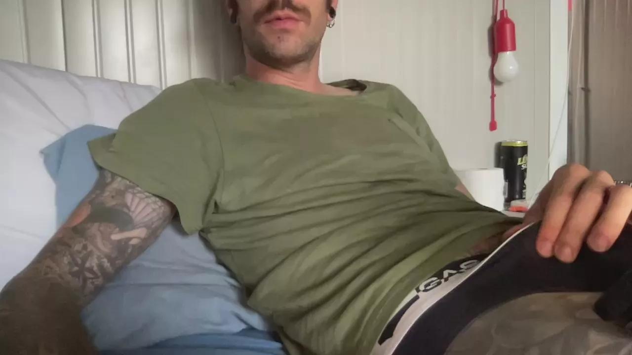 mariojordan1 on Cam4 