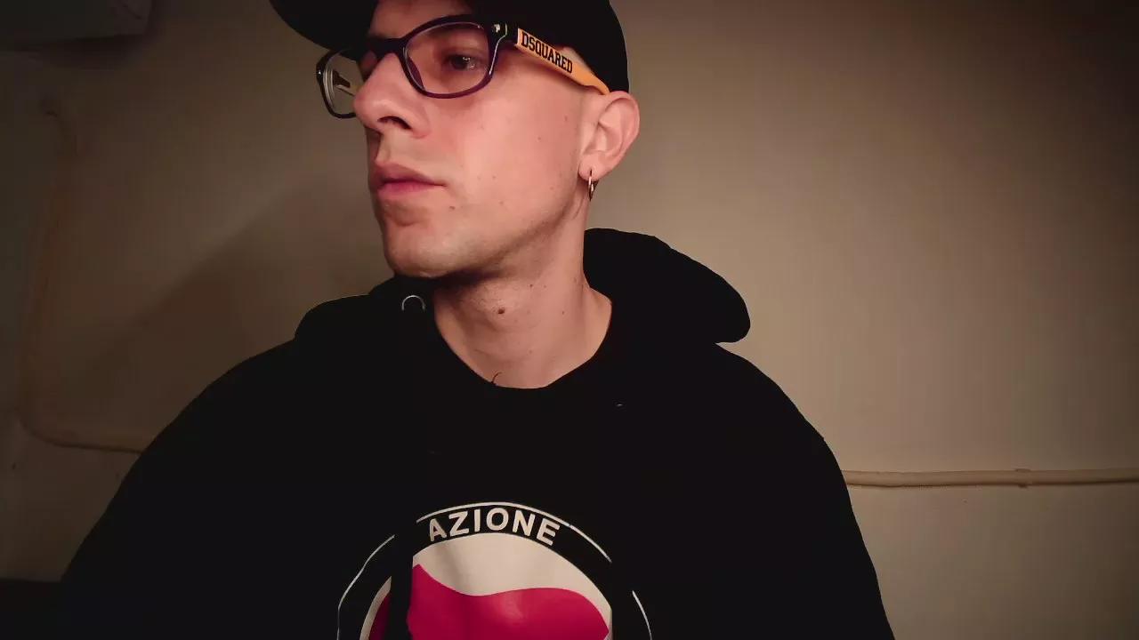mikealcorleone on Cam4 