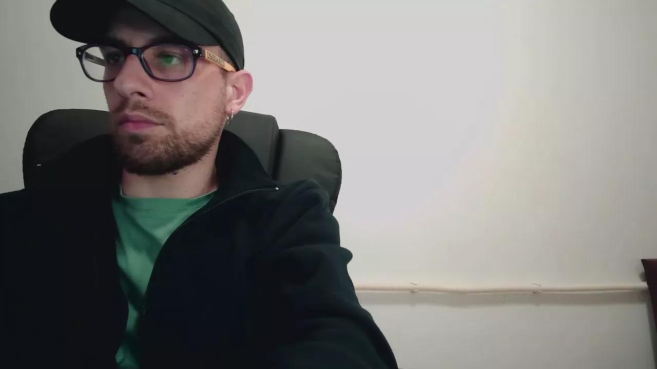 mikealcorleone on Cam4 