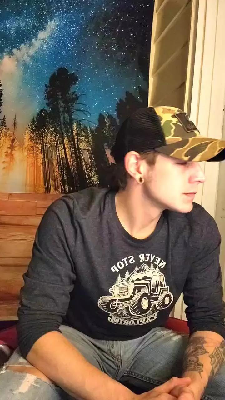 Naturesbest951 on Cam4 