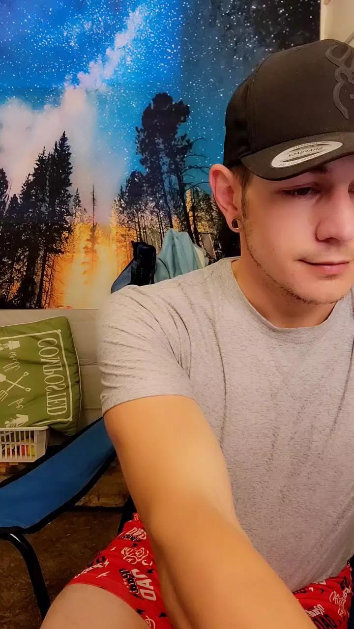 Naturesbest951 on Cam4 