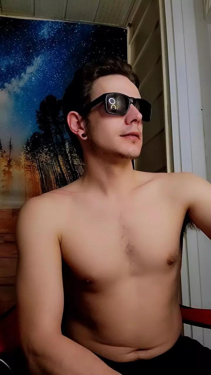 Naturesbest951 on Cam4 