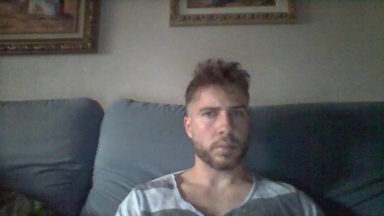 ojazosreturn on Cam4 