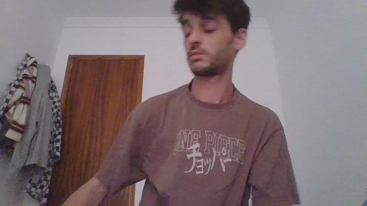 Pablox218 on Cam4 