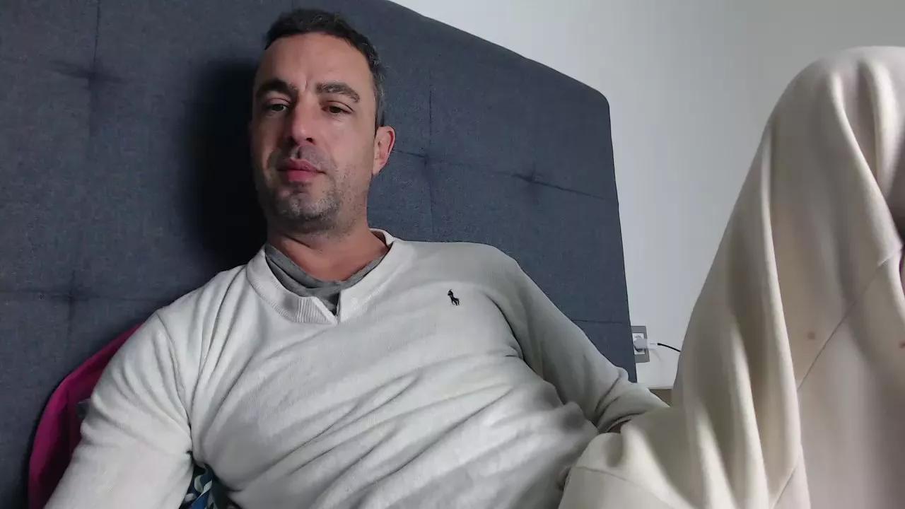 phantasies31 on Cam4 