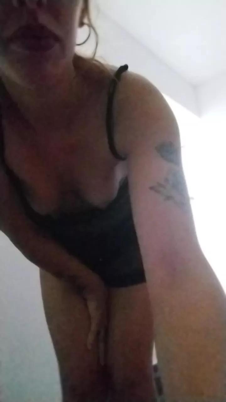playwithniky on Cam4 
