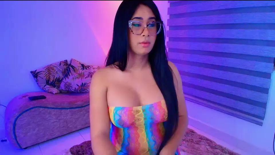 Rashell_zepol on Cam4 