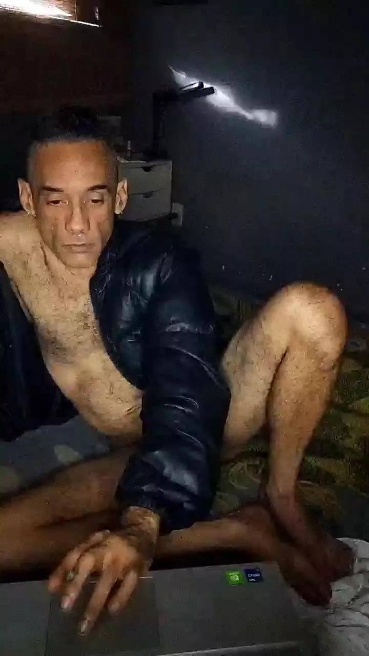 rjsuburbanoxxx on Cam4 