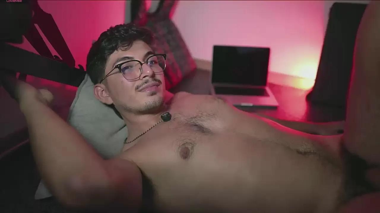 simoon_01 on Cam4 