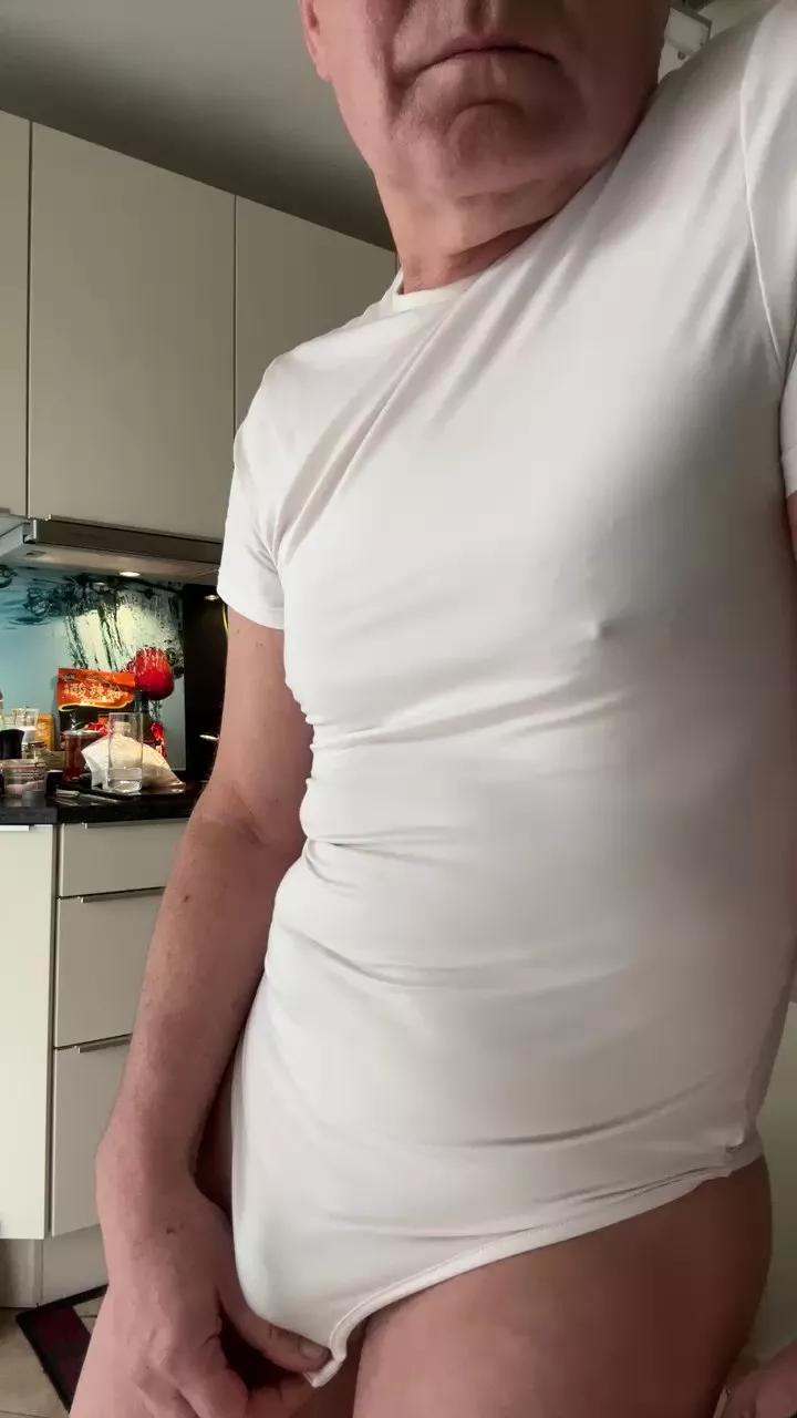 Strolch1707 on Cam4 