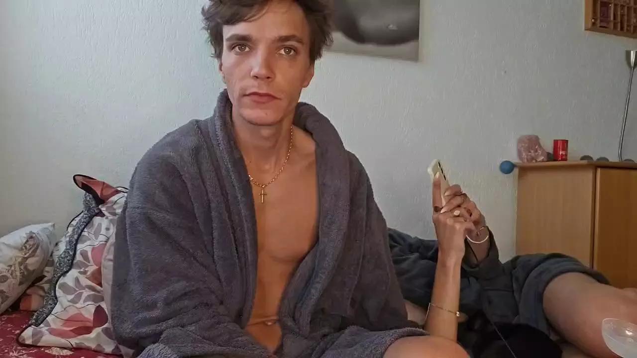 tentationdivine on Cam4 