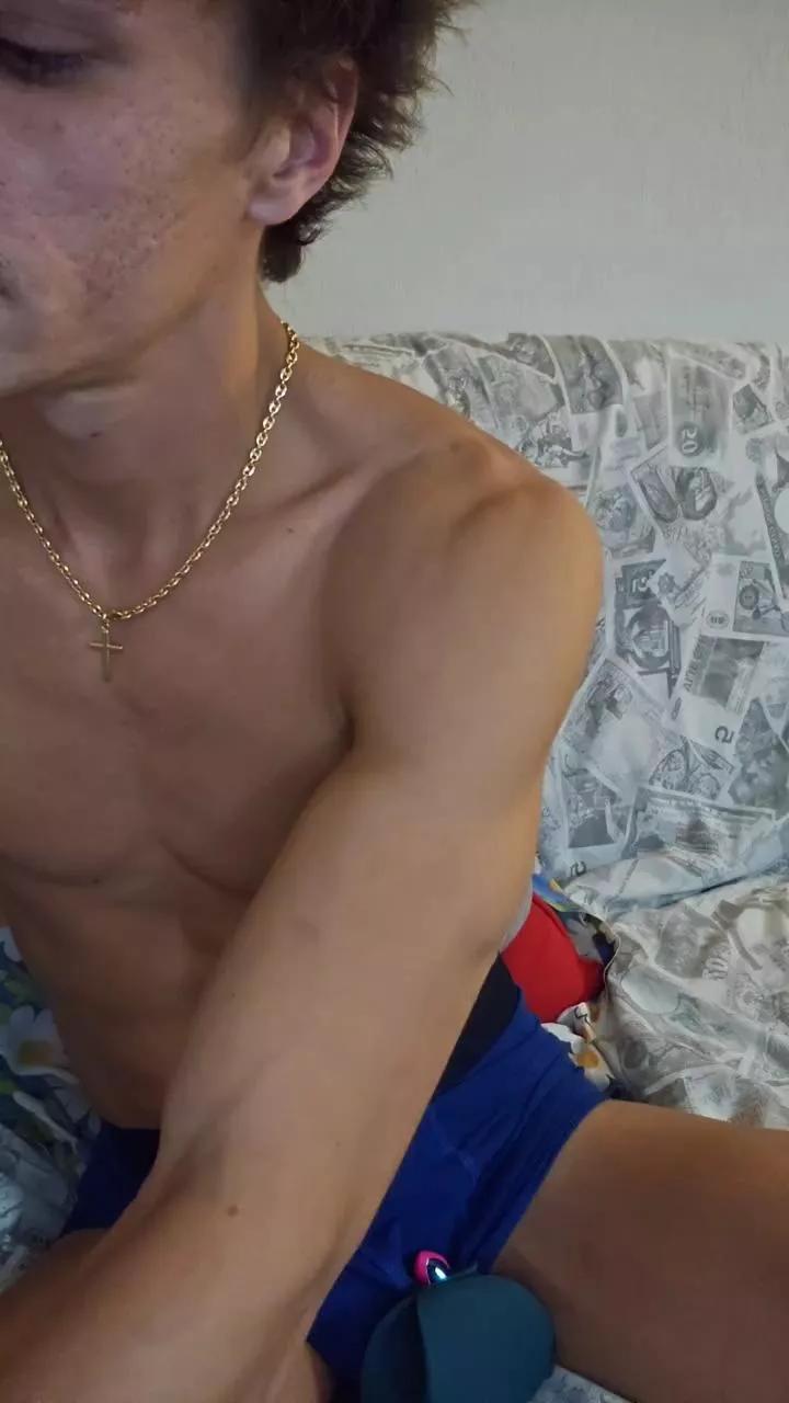 tentationdivine on Cam4 