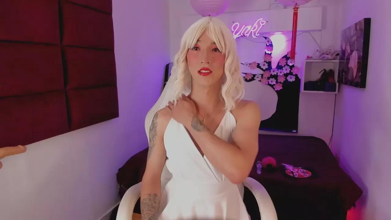YakiTai on Cam4 