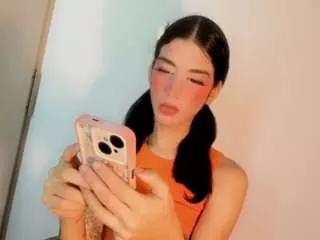 biancaleah on CamSoda 