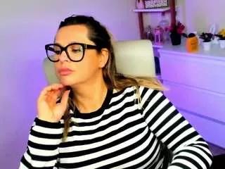 dianagoddess87 on CamSoda 