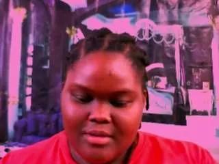 ebonyhotbuns on CamSoda 