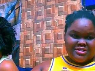 ebonyhotbuns on CamSoda 