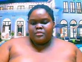 ebonyhotbuns on CamSoda 