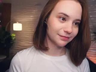 julianahelms on CamSoda 