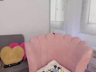 missvaleriewatts on CamSoda 