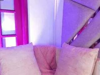 paulette-dupont on CamSoda 