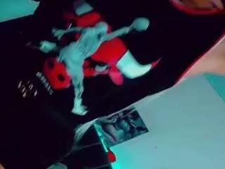 sexy-isabella on CamSoda 