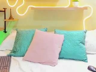 valery-trans on CamSoda 