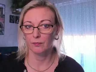 vanessasoft on CamSoda 