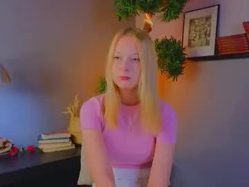 darceyheyd — GOAL: connect my toys? [149 tokens remaining] Welcome to my room! #new #shy #skinny #blonde #18