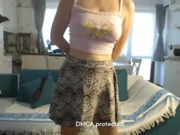 girlfrend10 on Chaturbate 