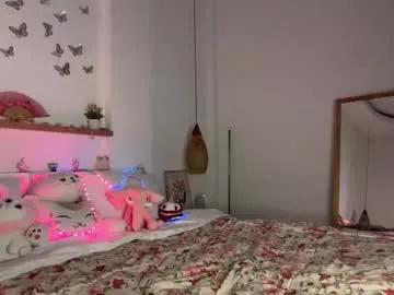 keirasworld — lets see how naughty things get when the banana comes outt   #bigboobs #bigass #new #18 [1681 tokens remaining]