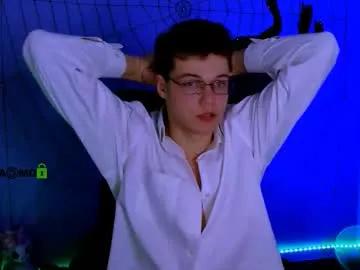 lucas_long_ — GOAL: show soft dick [31 tokens remaining] Welcome to my room!I'd be glad to meet you #teen #bigdick #cum #18 #twink