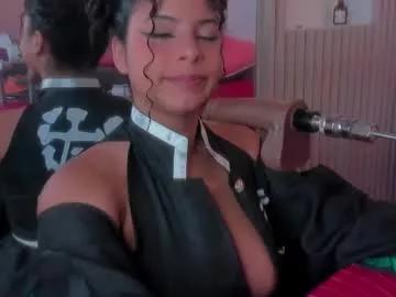 pittandlunaa69 on Chaturbate 